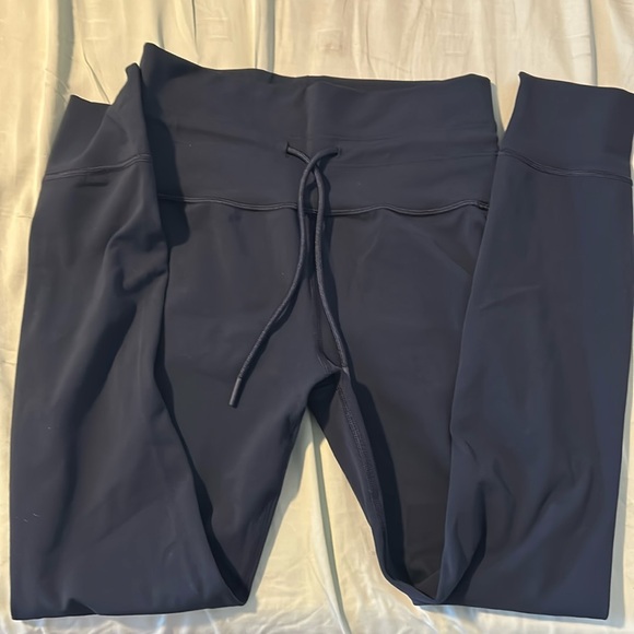 Vuori Pants - Vuori daily legging in dark teal color